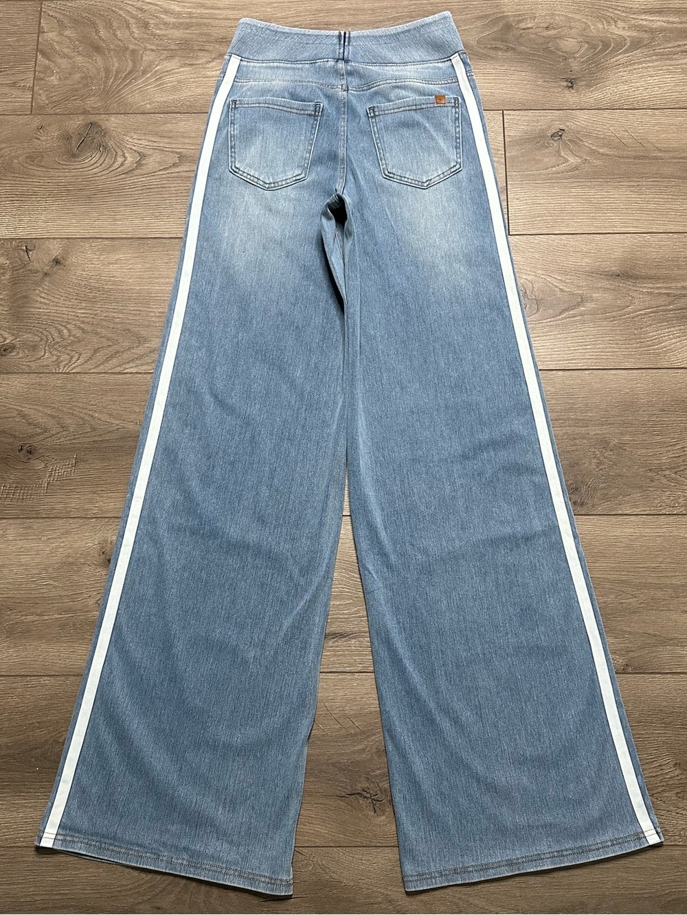 Halara Flex High Waisted Stripe Wide Leg Flowy Washed Casual Jeans Blue XS Tall - Picture 5 of 14